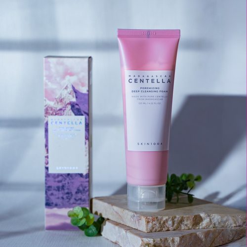 SKIN1004 Madagascar Centella Poremizing Deep Cleansing Foam 125ml tube, pore care cleanser with centella asiatica.