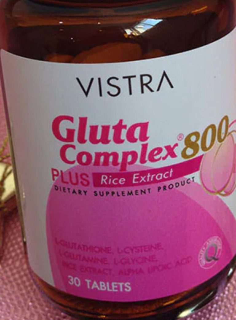 Image Title: VISTRA Gluta Complex 800 Plus Rice Extract Tablets Alt Text: VISTRA Gluta Complex 800 Plus Rice Extract supplement bottle